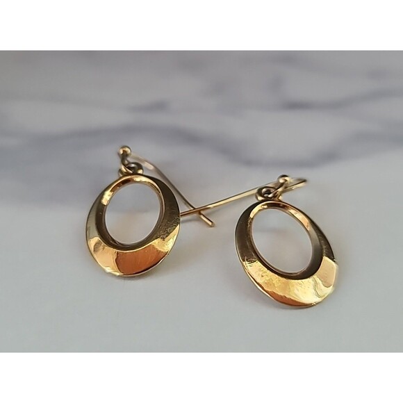 Dangling Gold Tone Metal Pierced Earrings Vintage Costume Jewelry - Picture 7 of 10